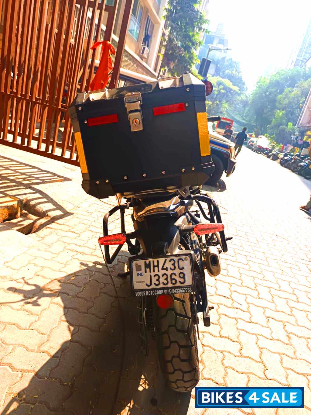 Royal Enfield Himalayan 452