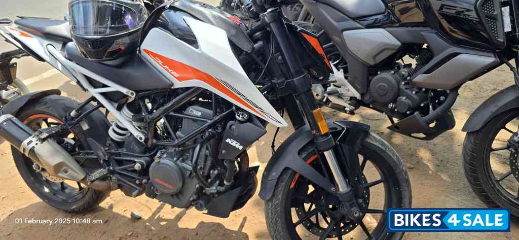 KTM Duke 390