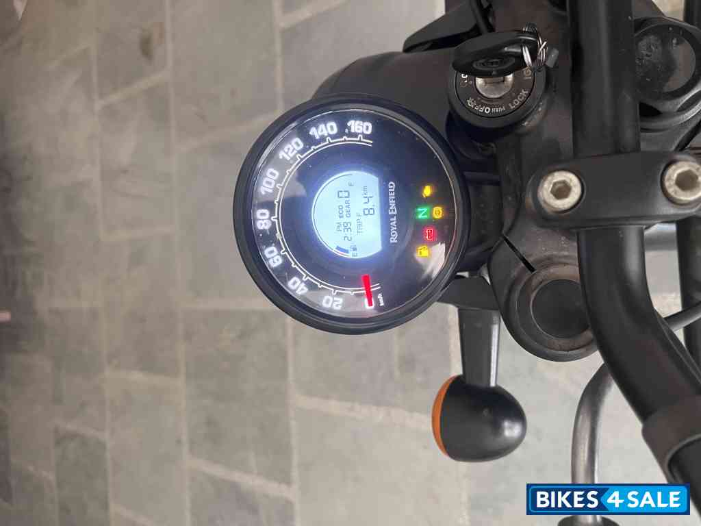 Royal Enfield Hunter 350 Metro