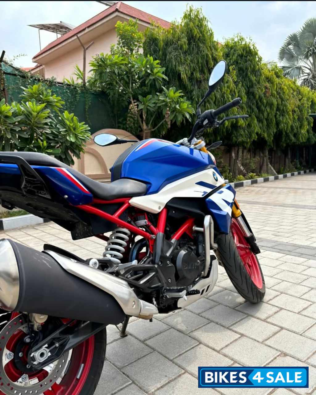 BMW G 310 R