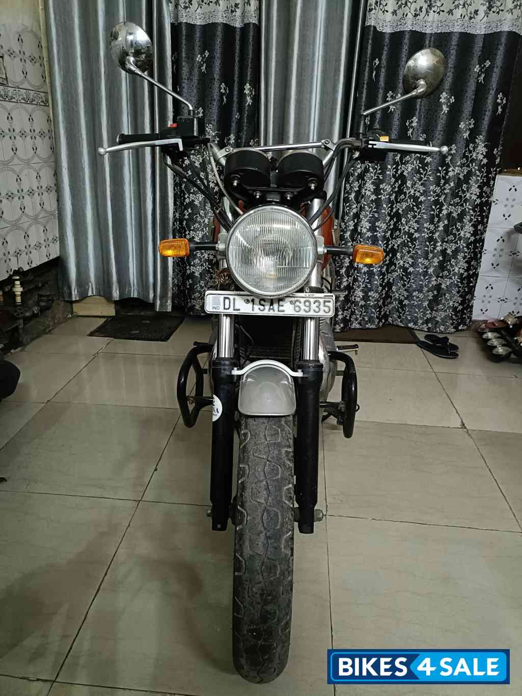 Royal Enfield Interceptor 650 Twin