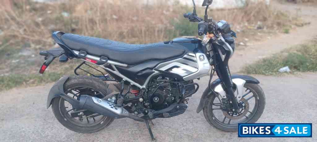 Bajaj Freedom 125 NG04 Disc LED