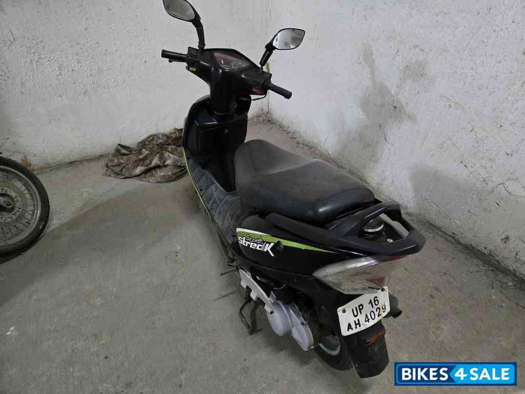 TVS Scooty Streak