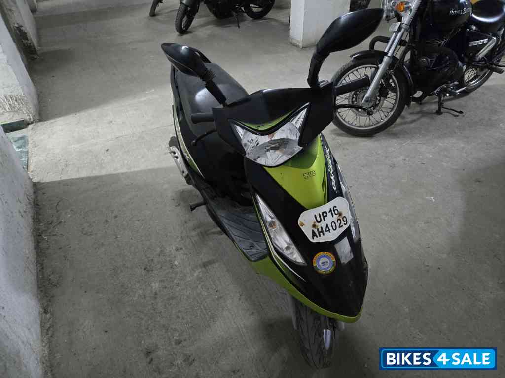 TVS Scooty Streak