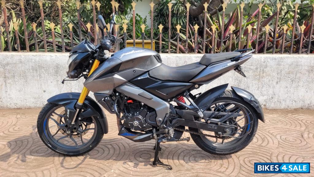 Bajaj Pulsar NS 200 BS6