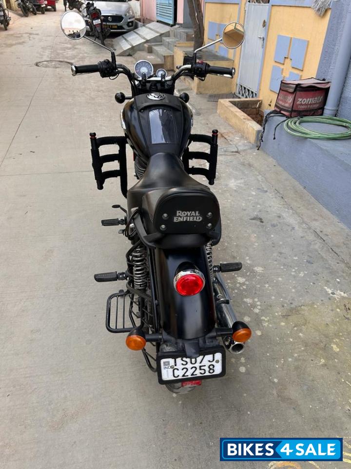 Royal Enfield Meteor 350 Stellar