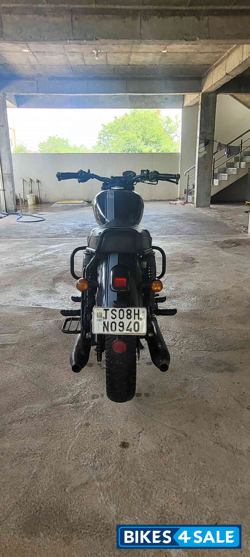 Jawa 42 Dual Channel ABS AllStar Black