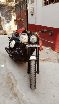 Jawa 42 Dual Channel ABS Sirius White 2021 Model