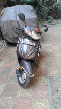 Black Honda Activa 5G