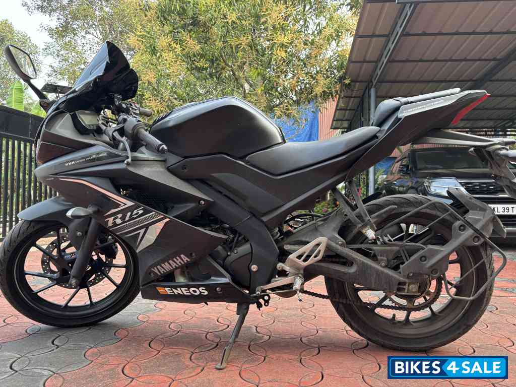 Yamaha YZF R15 V3