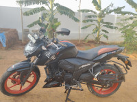 Mattle Black TVS Apache RTR 160 4V Special Edition