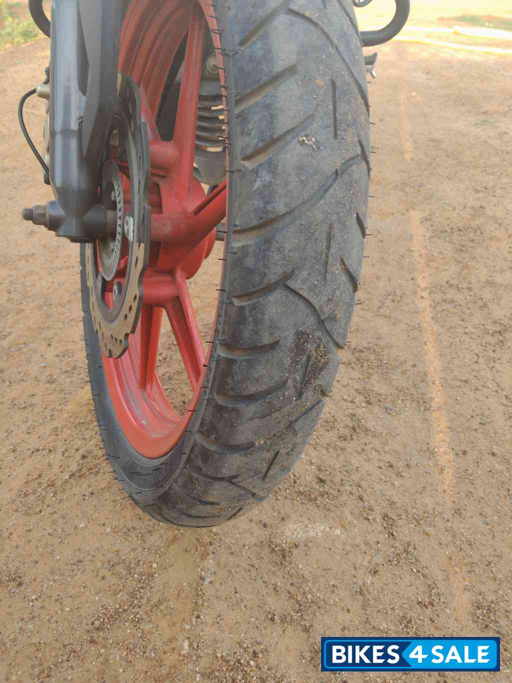 Mattle Black TVS Apache RTR 160 4V Special Edition