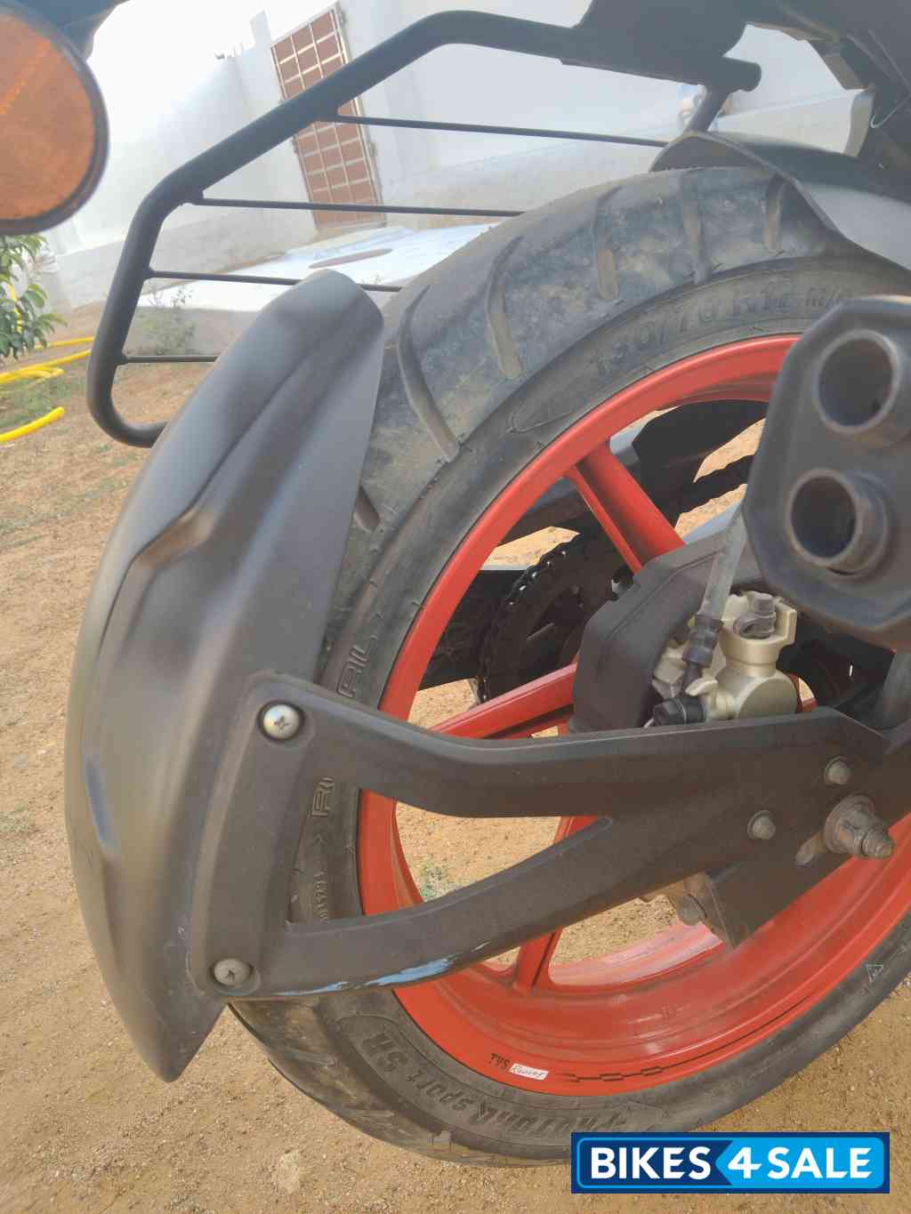 Mattle Black TVS Apache RTR 160 4V Special Edition