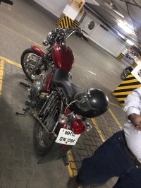 Red Royal Enfield Thunderbird TwinSpark 350