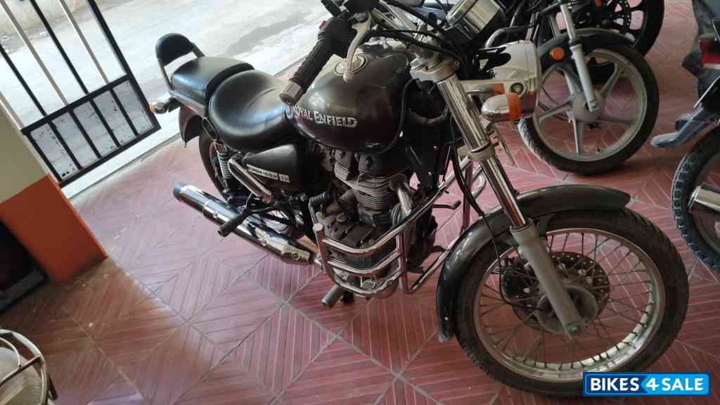 Royal Enfield Thunderbird 350 Royal Enfield Thunderbird 350