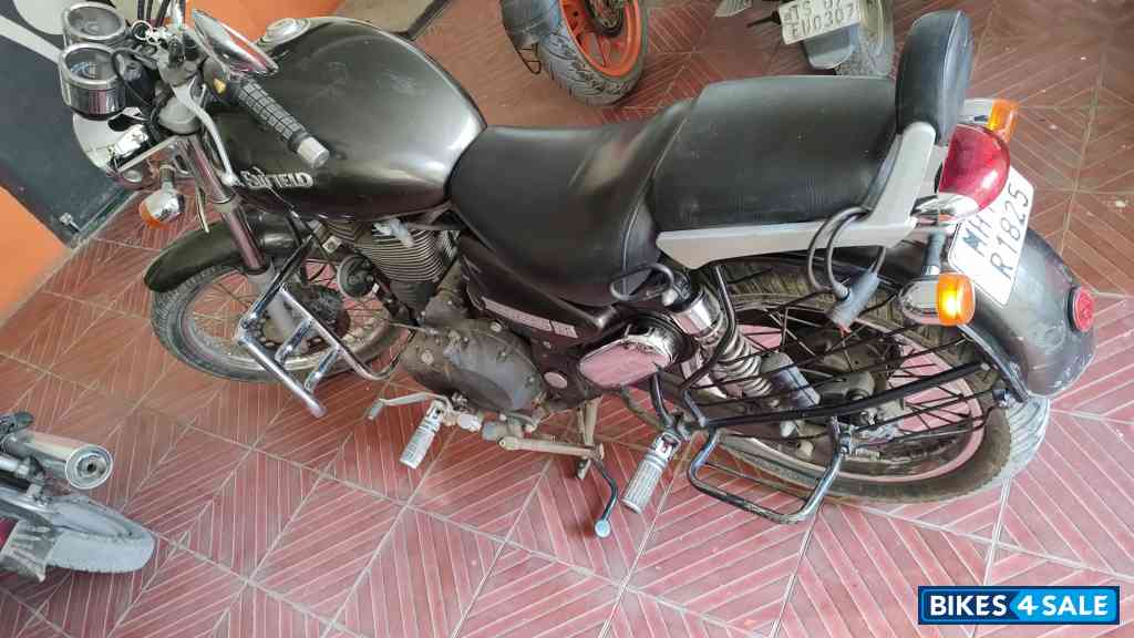 Royal Enfield Thunderbird 350 Royal Enfield Thunderbird 350