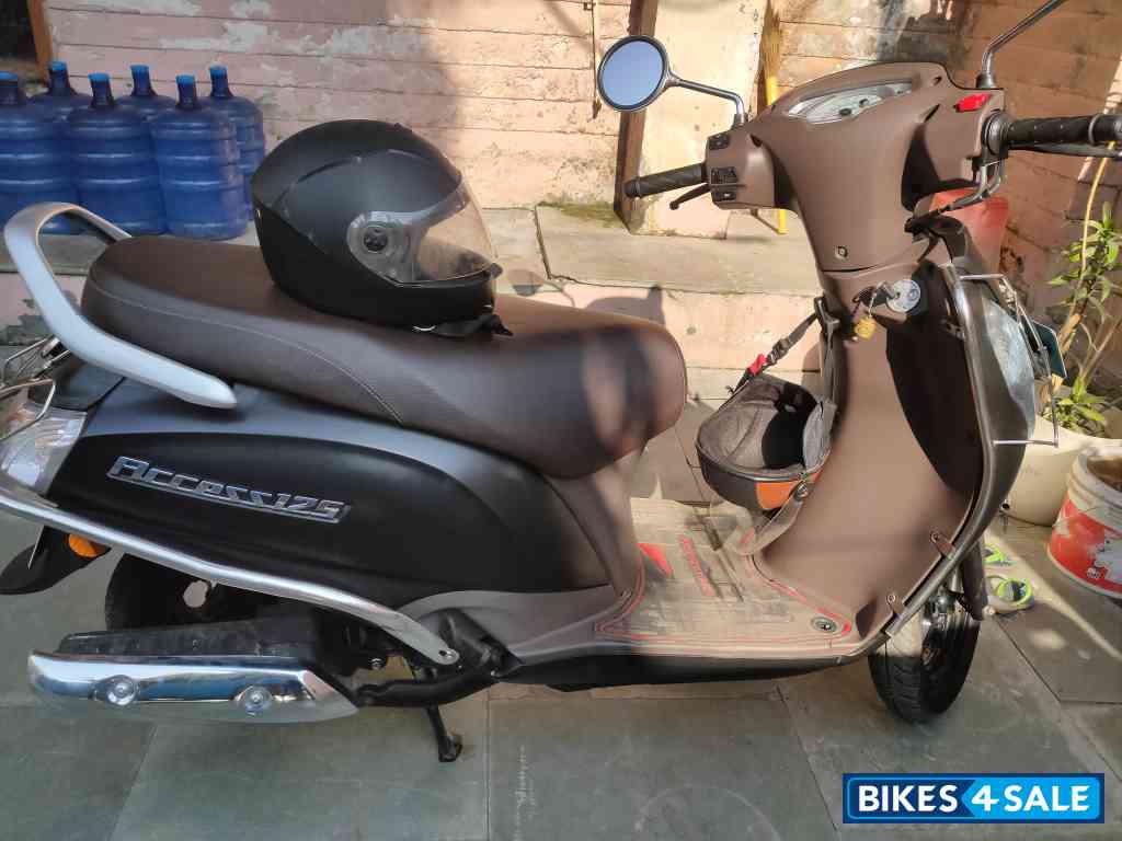Suzuki Access 125 Special Edition