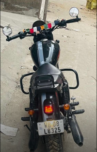 Jawa 42 Bobber Black Mirror 2022 Model