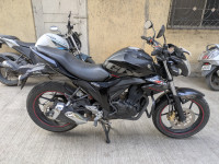 Black Suzuki Gixxer 150