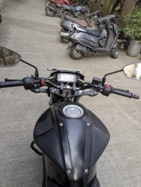 Black Suzuki Gixxer 150