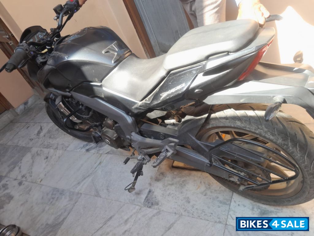 Bajaj Dominar 400 Disc