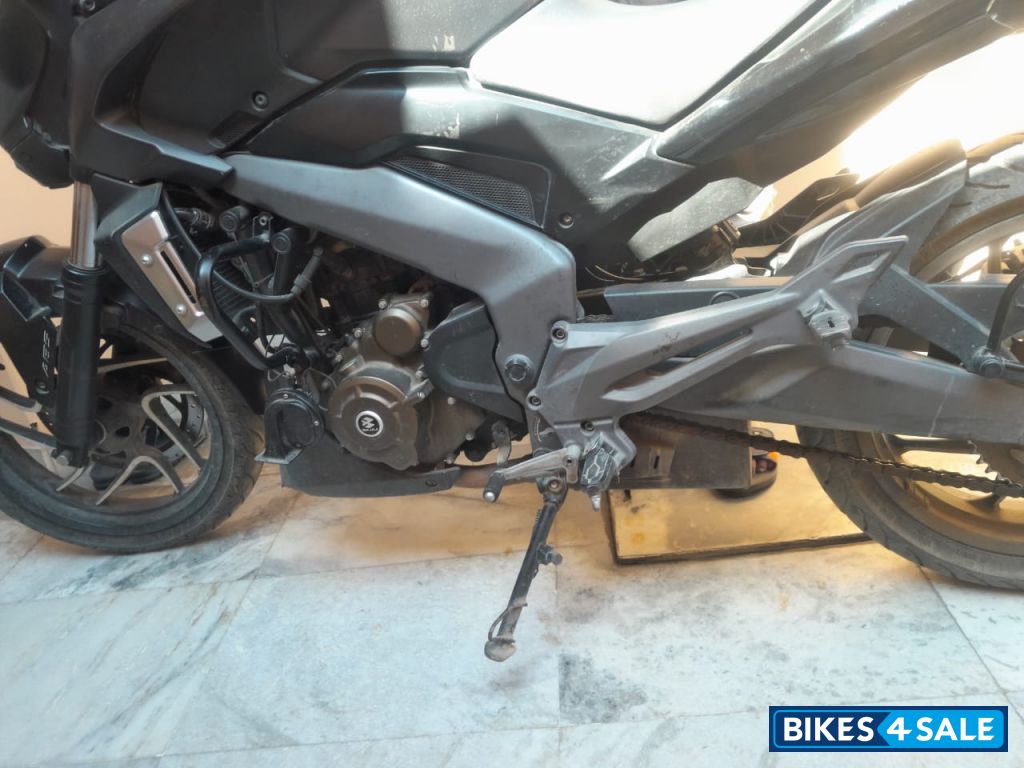 Bajaj Dominar 400 Disc