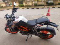KTM Duke 390