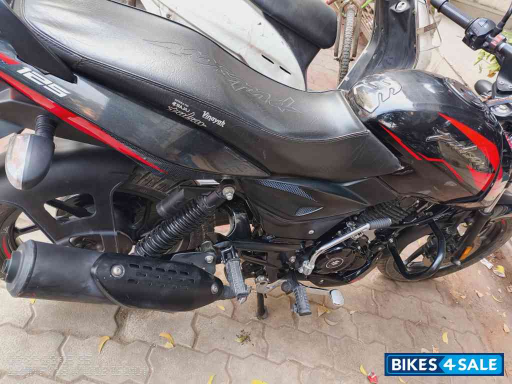 Bajaj Pulsar 125