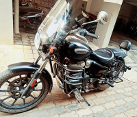 Royal Enfield Meteor 350 Stellar