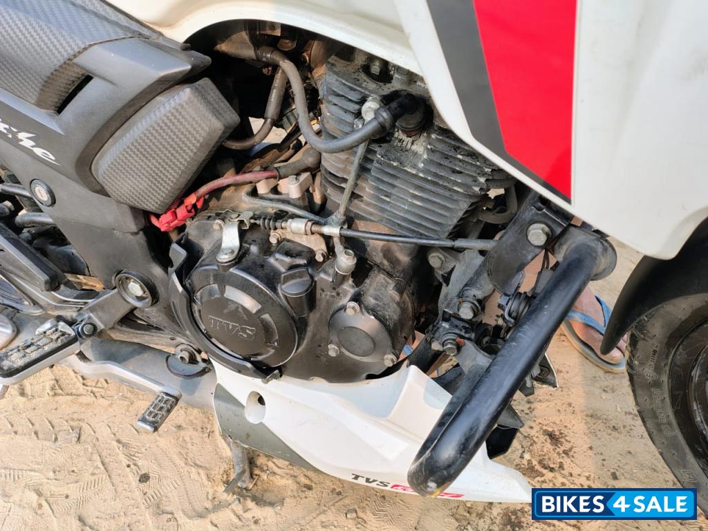 TVS Apache RTR 160 BS VI