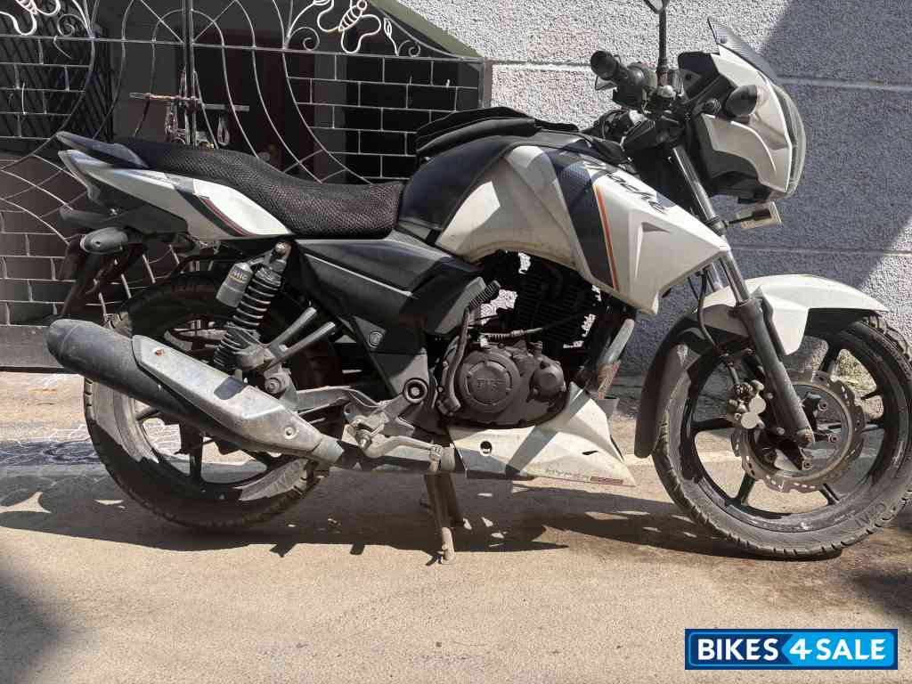 TVS Apache RTR 160