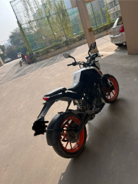 KTM Duke 200