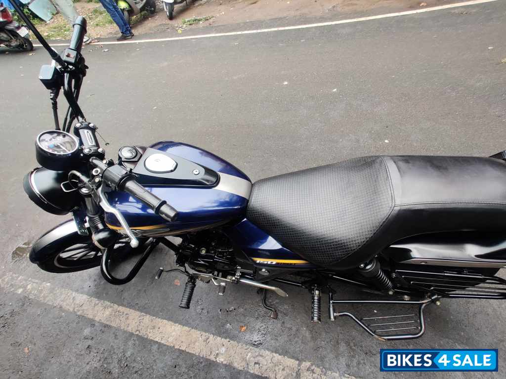 Bajaj Avenger Street 150
