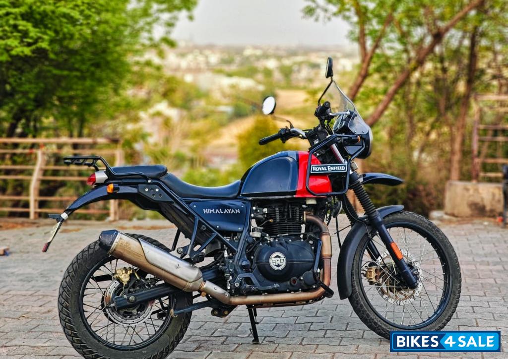 Red Black Royal Enfield Himalayan BS VI