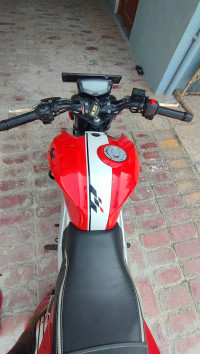 TVS Apache RTR 160 4V BS6