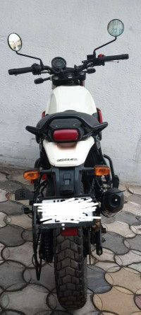 Royal Enfield Scram 411