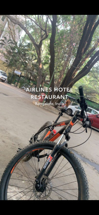 Matt Black Bicycle Montra