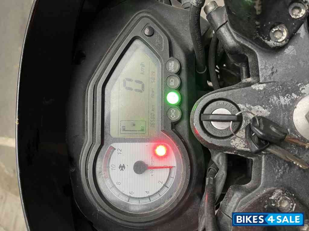 Bajaj Pulsar 180