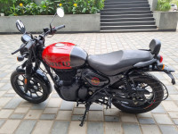 Royal Enfield Hunter 350 Metro