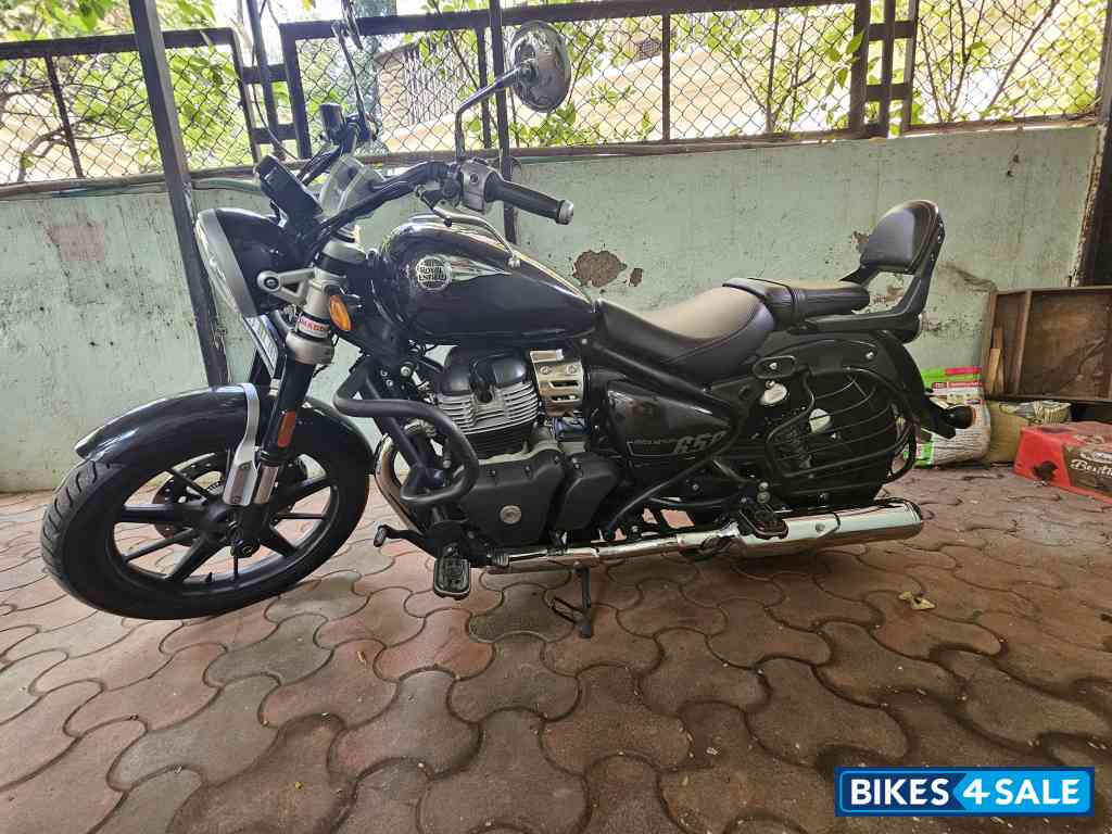 Royal Enfield Super Meteor 650 S