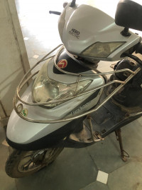 White Hero Electric Flash