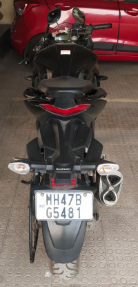 Black And Red Suzuki Gixxer 150