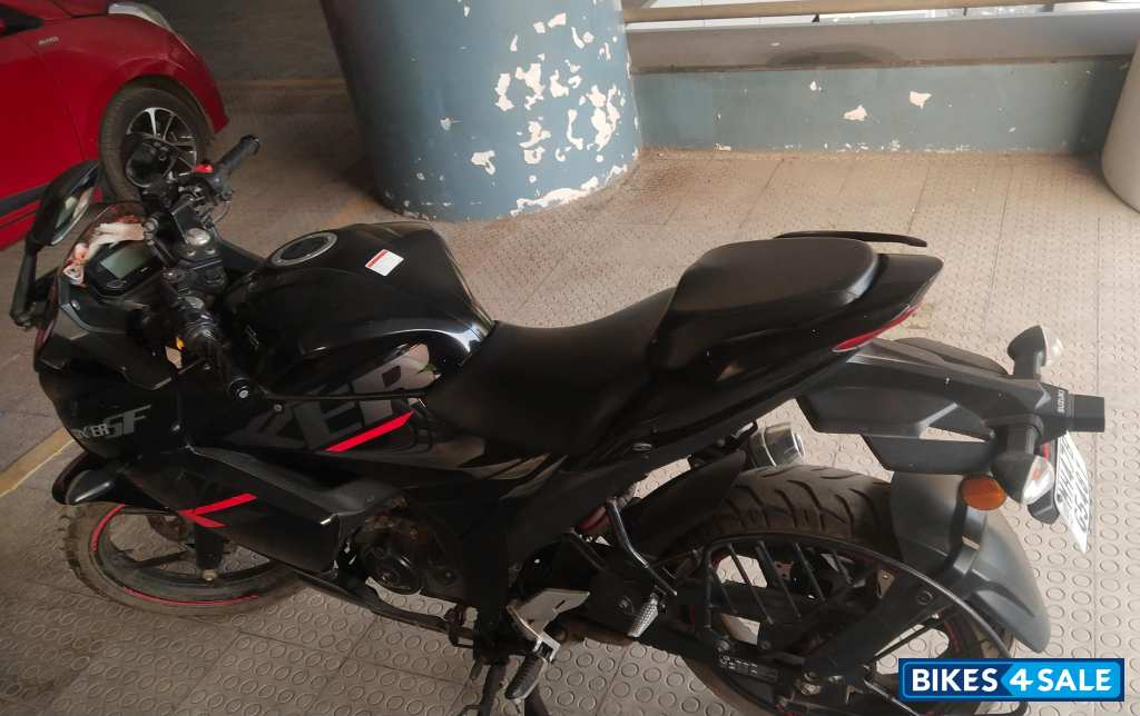 Black And Red Suzuki Gixxer 150