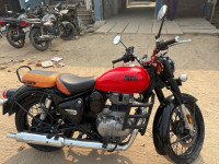 Red Royal Enfield Classic 350 Redditch Red