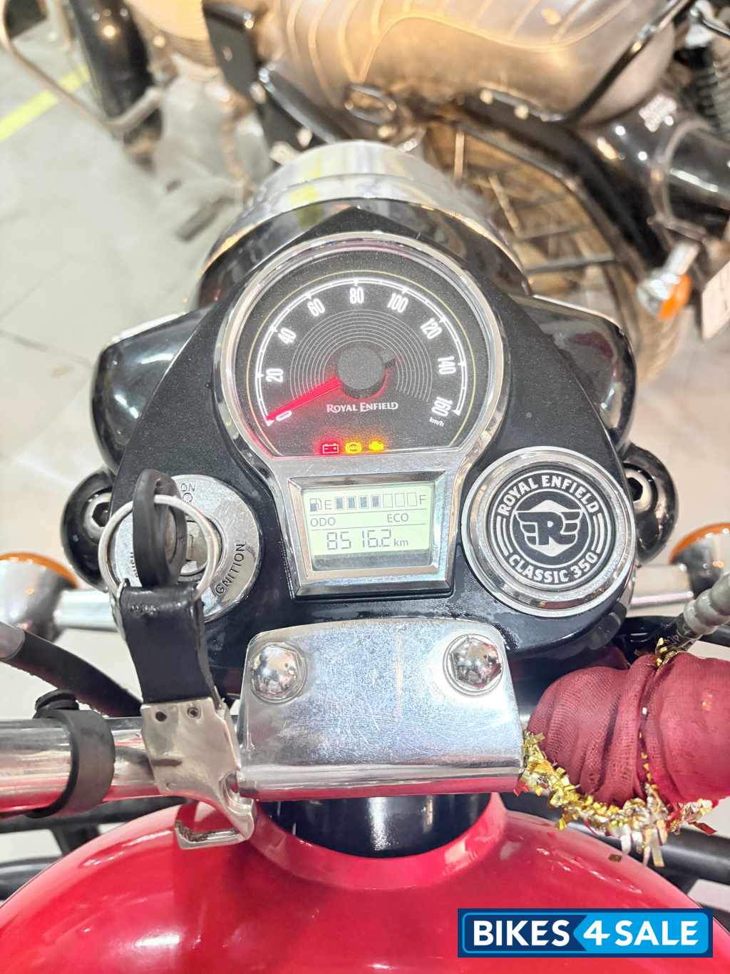 Red Royal Enfield Classic 350 Redditch Red