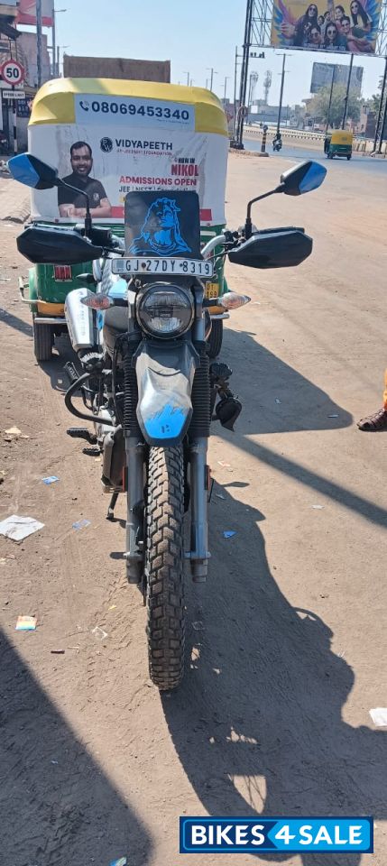 Blue Hero Xpulse 200 4V