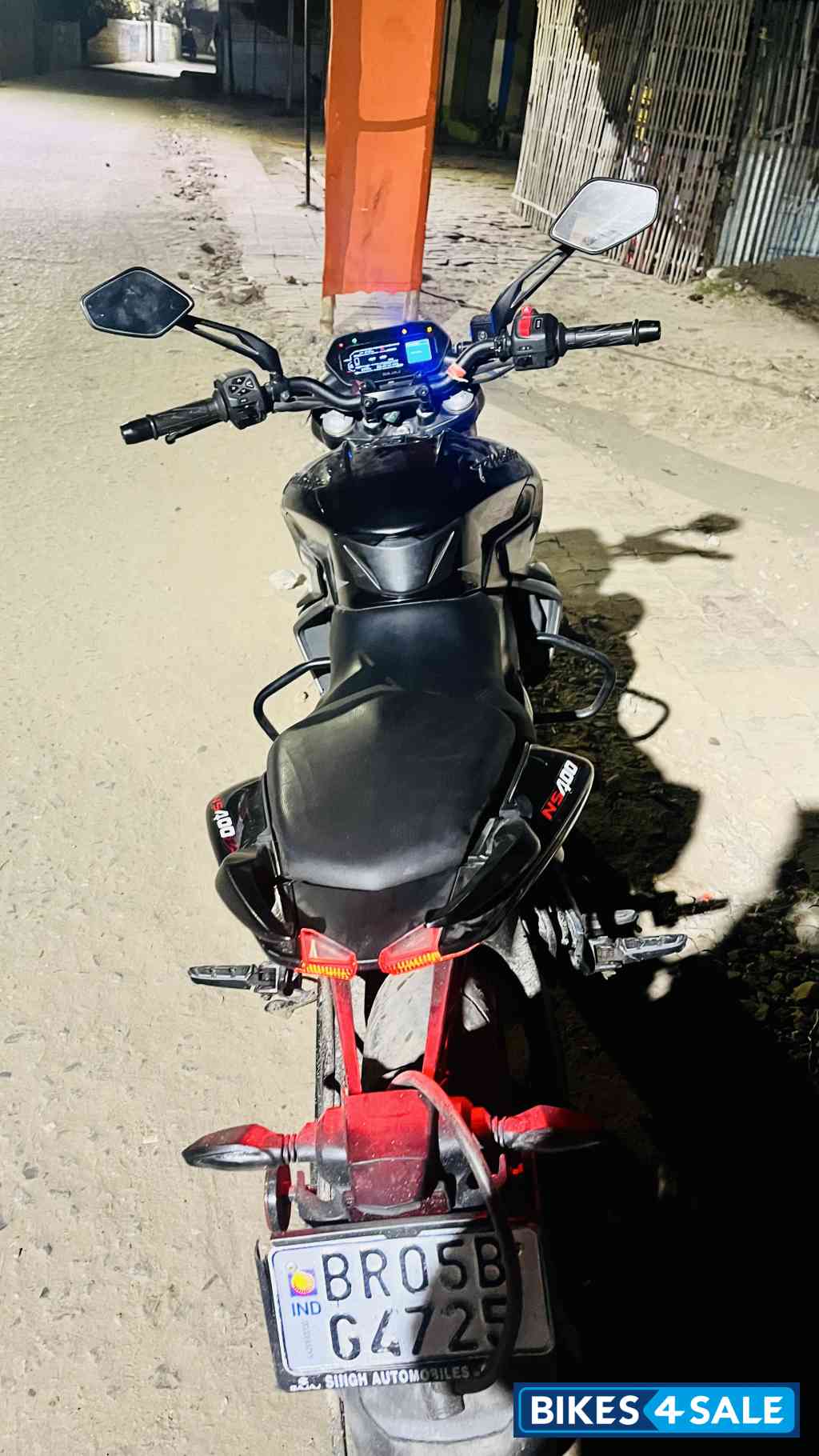 Ebony Black Bajaj Pulsar NS400Z