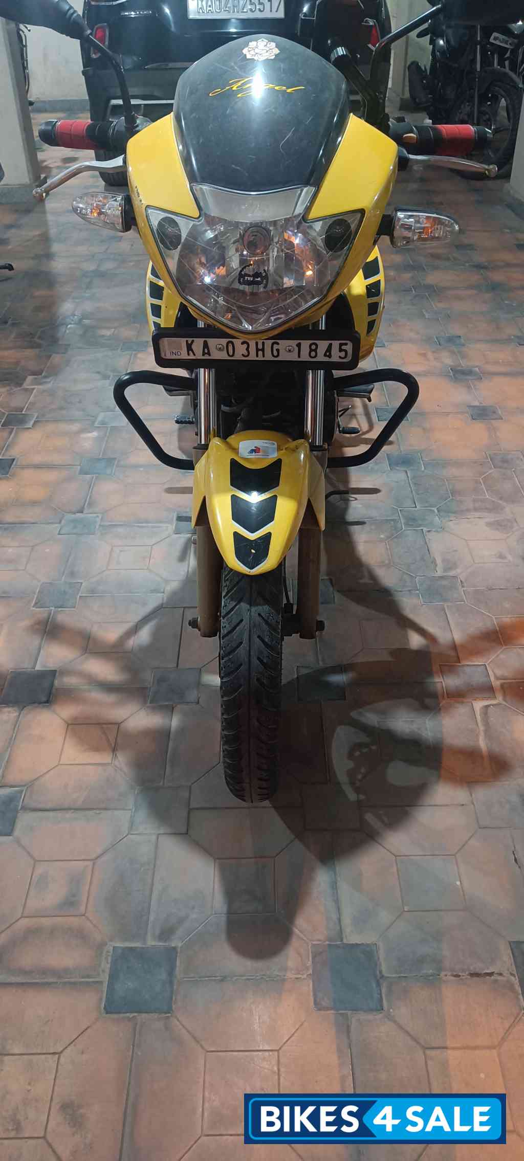 TVS Apache RTR 180
