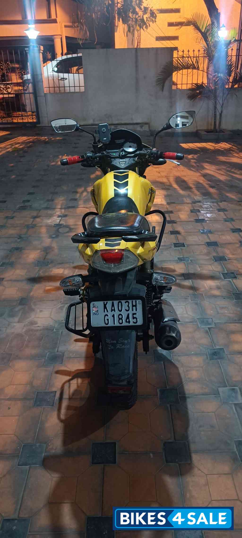 TVS Apache RTR 180