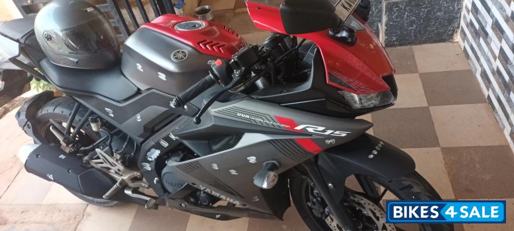 Yamaha YZF R15 V3